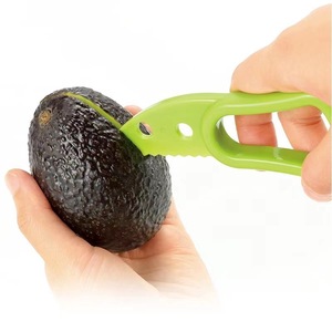 2 IN 1 avokado dilimleme plastik meyve soyucu avokado kesici ayırıcı meyve bölücü çok amaçlı meyve kesici mutfak eşyaları - Product Image 4