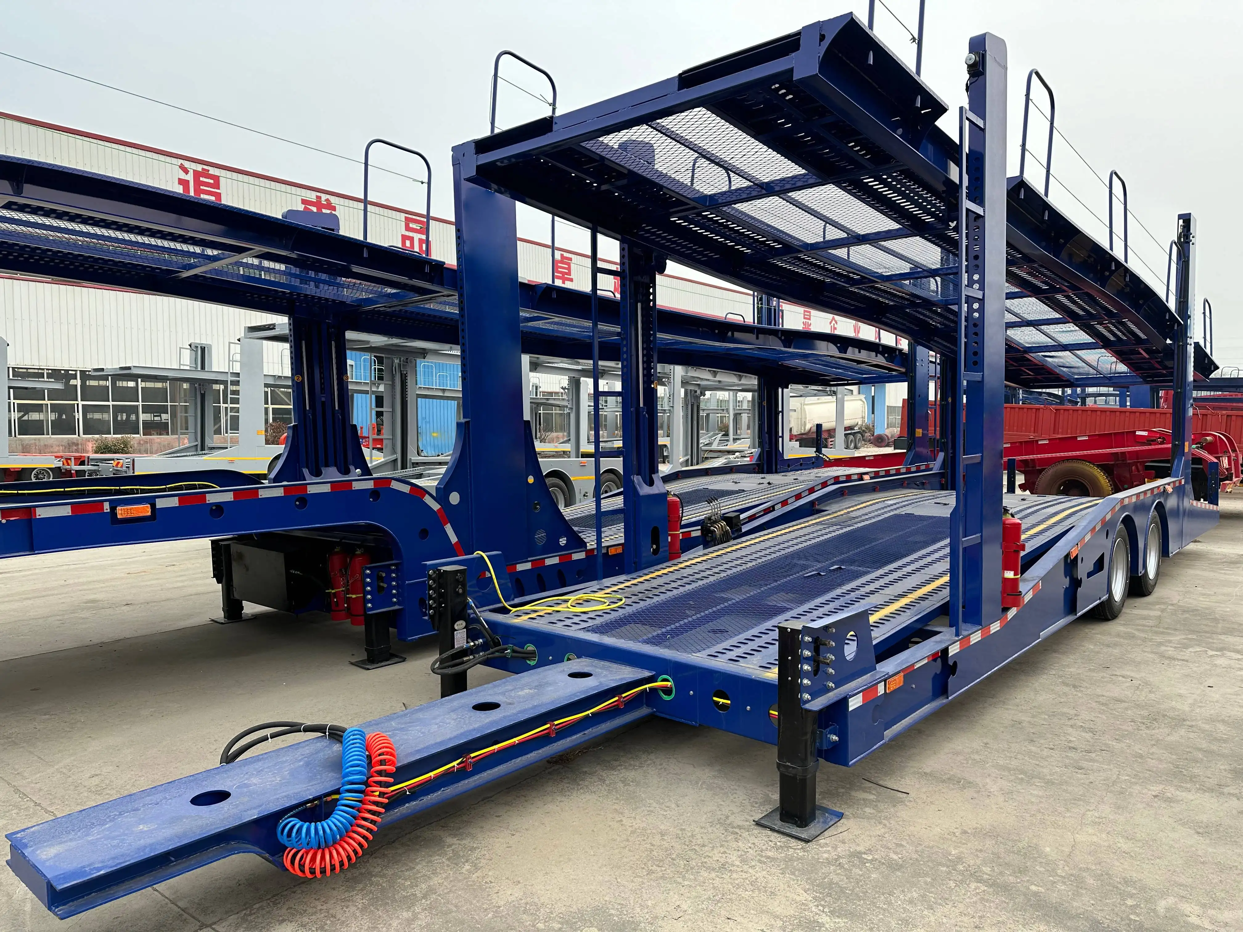 Heavy Duty xe giao thông vận tải Trailer xe Hauler Trailer Trung Quốc