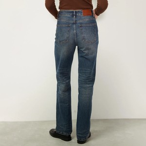 Quần jeans nữ ống loe cạp trung cao kiểu retro, ôm dáng, chất liệu denim, màu vintage, xước nhẹ, phong cách Y2K - Product Image 2