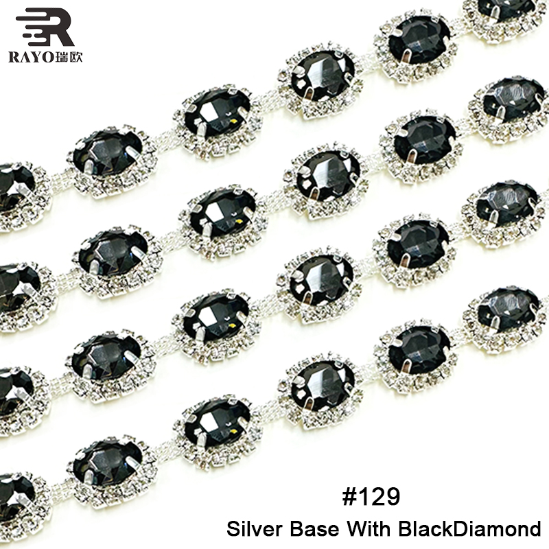 Base argentée avec diamant noir 129