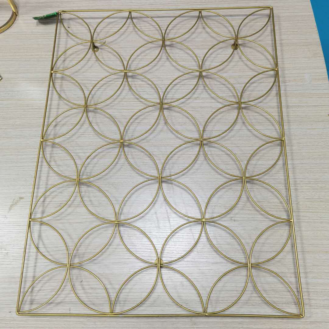 wire photo grid floral gold