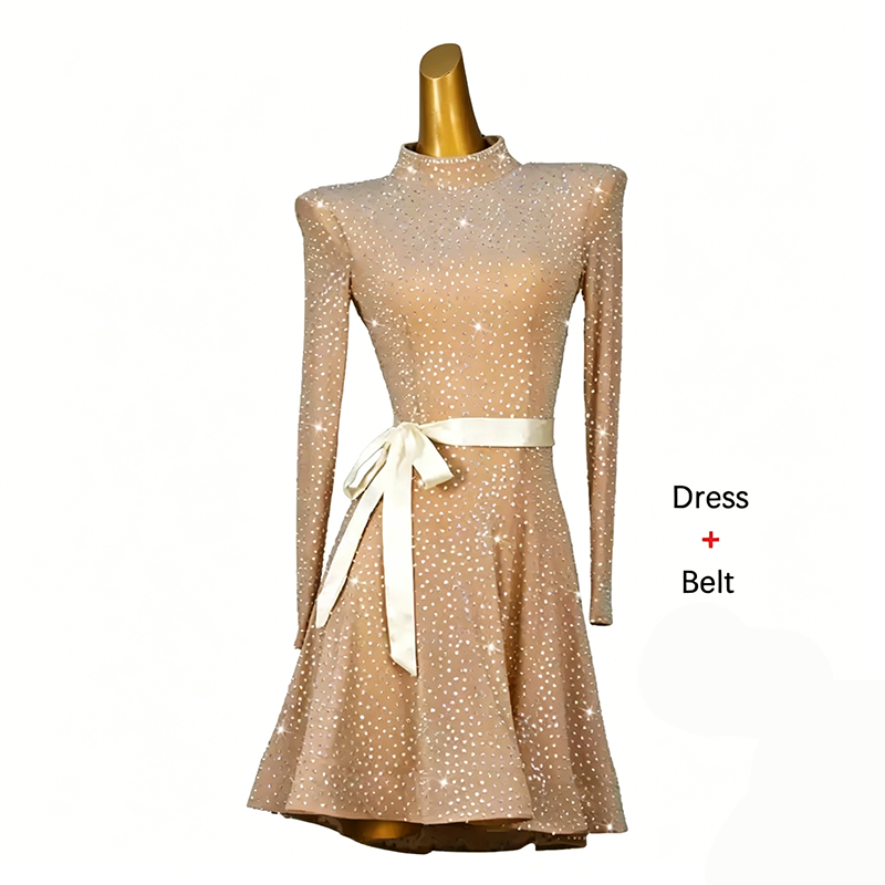 Robe en cuir + ceinture