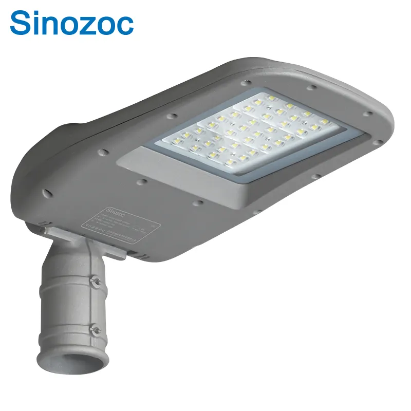 Lampione stradale a Led economico Sinozoc, lampione a Led professionale 50 ~ 200W nastro in alluminio AC grigio chiaro 6000 IP 65,IP66 -20 ~ 55