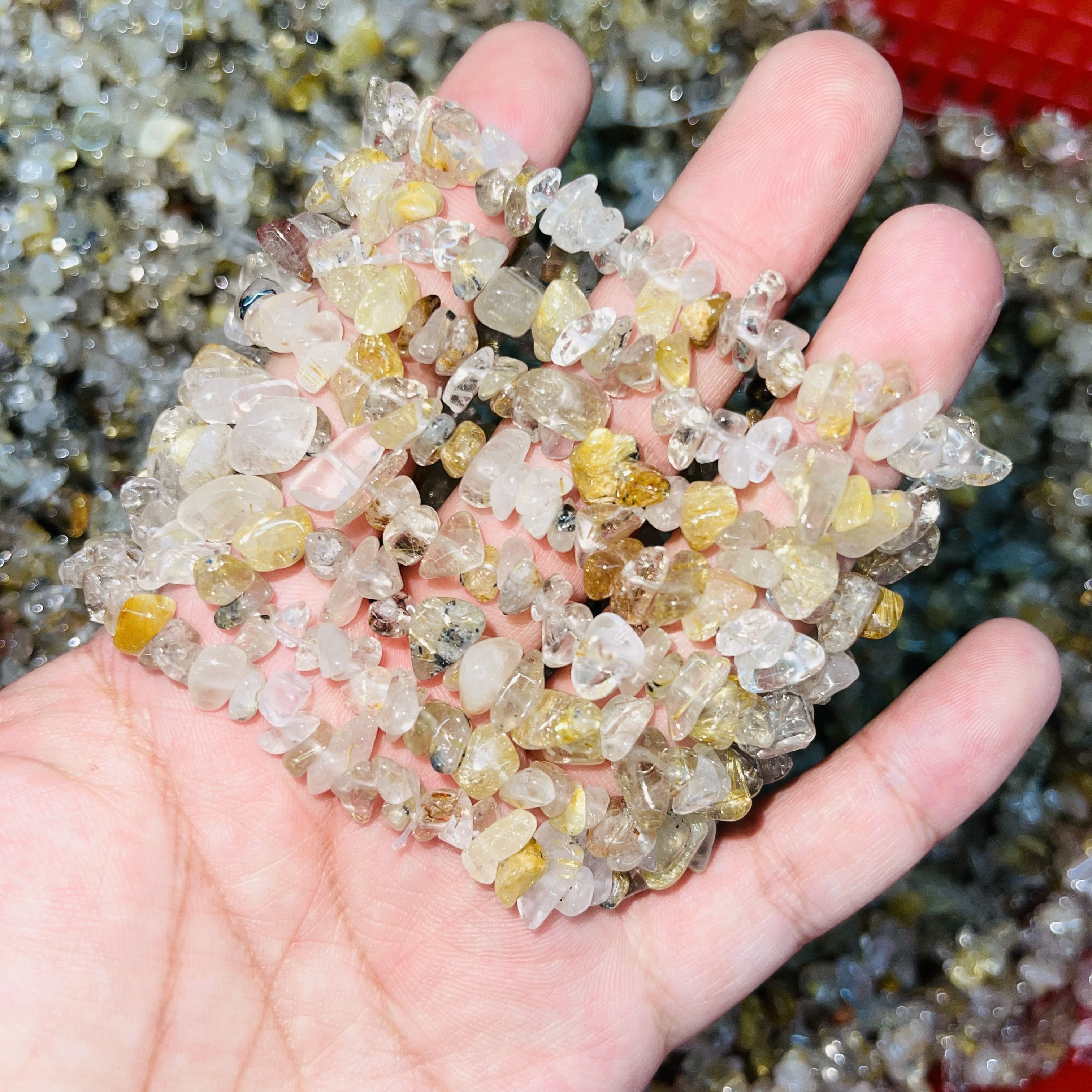 Quartz rutile doré