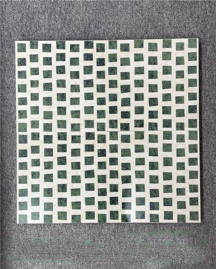 300x300 - 9