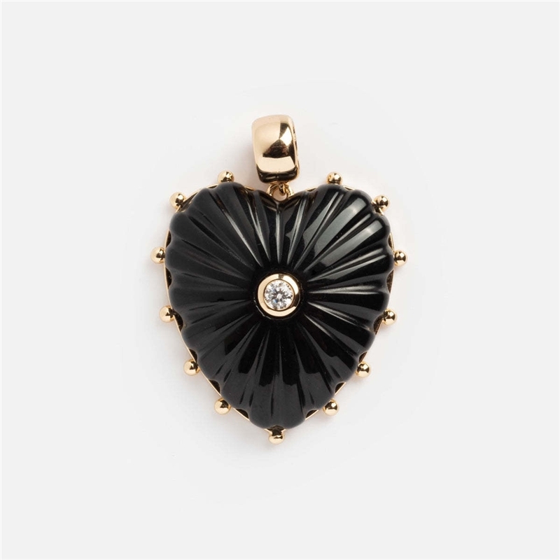 Black shell gold