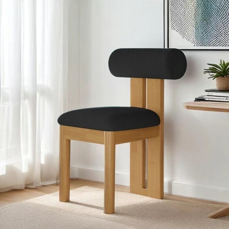 coussin en bois noir-polaire d'agneau
