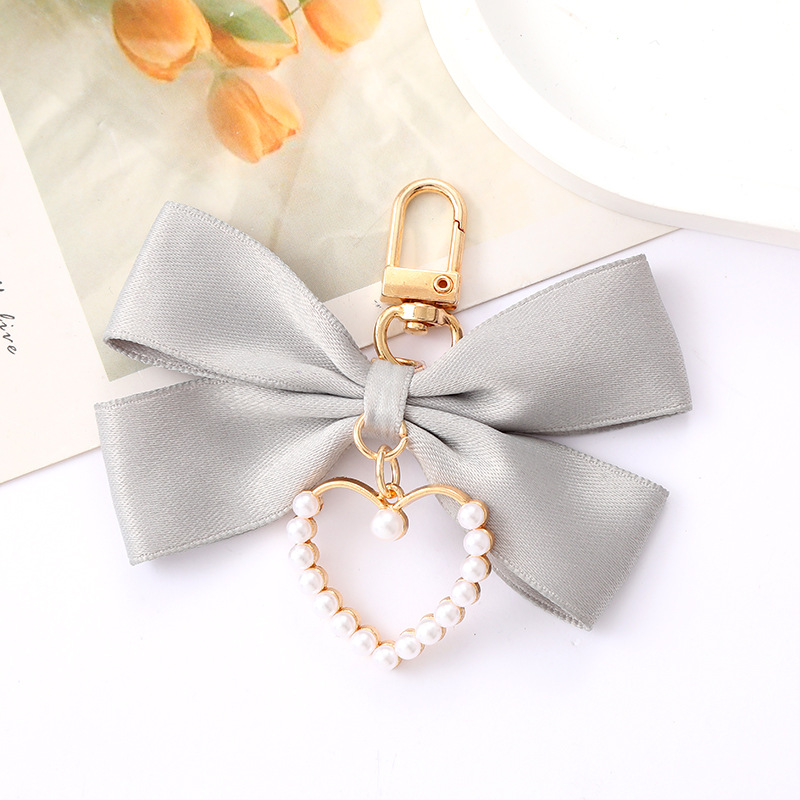 K4592 pearl love bow pendant gray