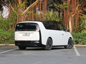 Lixiang Mega 2024 LEADING IDEAL Max Electric <strong>Car</strong> High Quality 544hp 4WD MPV with Automatic Gearbox <strong>Acura</strong> Make AWD Drive - Product Image 4