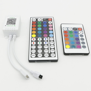 DC5V-12V 6A RGB LED ไร้สายไฟ Strip คอนโทรลเลอร์พร้อมรีโมทคอนโทรล 5 โวลต์ LED Strip รีโมทคอนโทรล 24 44 คีย์ - Product Image 1