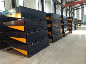 工厂仓库装载用5t 8t 10t固定式装载码头调平器卡车坡道 - Product Image 5