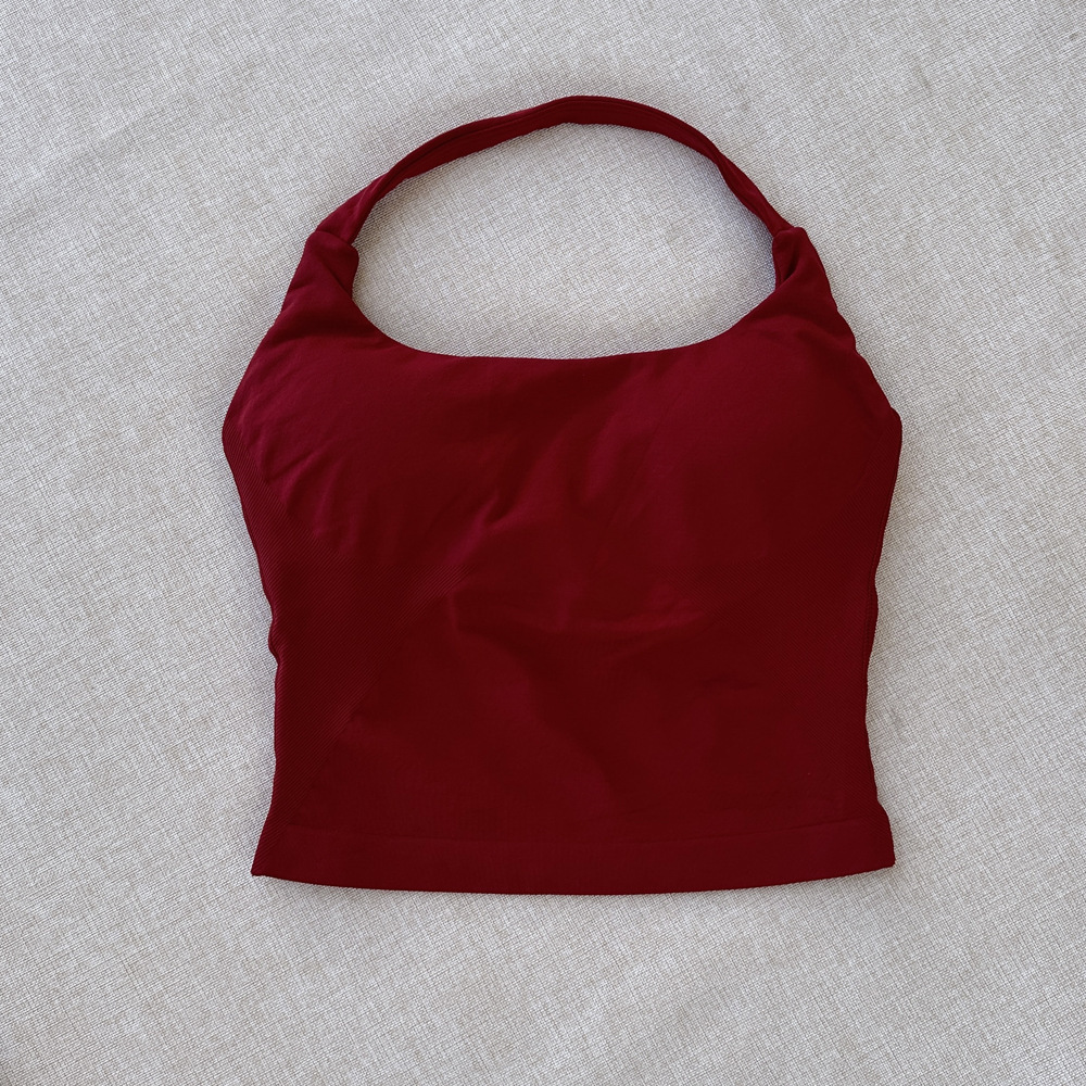 Wine red