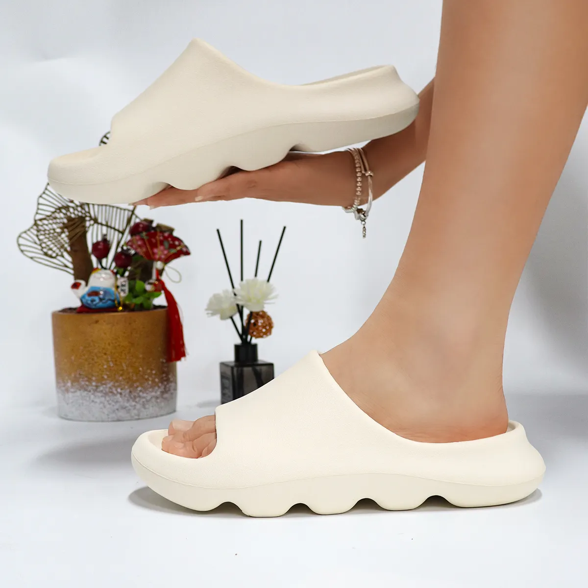 Diapositive in tinta unita da donna, scarpe con suola morbida Casual Open Toe comode scivoli