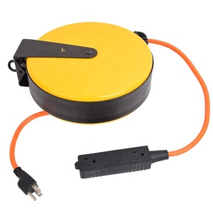 30 Ft geri çekilebilir uzatma kordon makarası, 16/3 güç kablosu ile elektrik prizleri Pigtail garaj için Metal plaka, ETL - Product Image 4