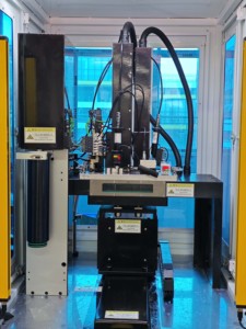 Macchina Dosatrice di Colla per Altoparlanti da Tavolo <span class=keywords><strong>a</strong></span> 3 Assi Industriale per Liquidi in PVC e Resina Epossidica con Rotazione <span class=keywords><strong>a</strong></span> 360 Gradi - Product Image 3