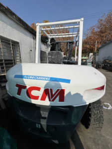 מותג יפן באיכות גבוהה 7 טון משמש tcm 70 מלגזה הידראולי tcm 70 סולר מכונות לוגיסטיות מצב טוב למכירה