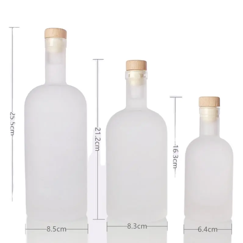 Benutzer definierte 150ml 200ml 375ml 500ml 750ml 1000ml Klare gefrostete Oslo-Glasflasche Wodka Spirit Weinflasche für Schnaps verkorkt