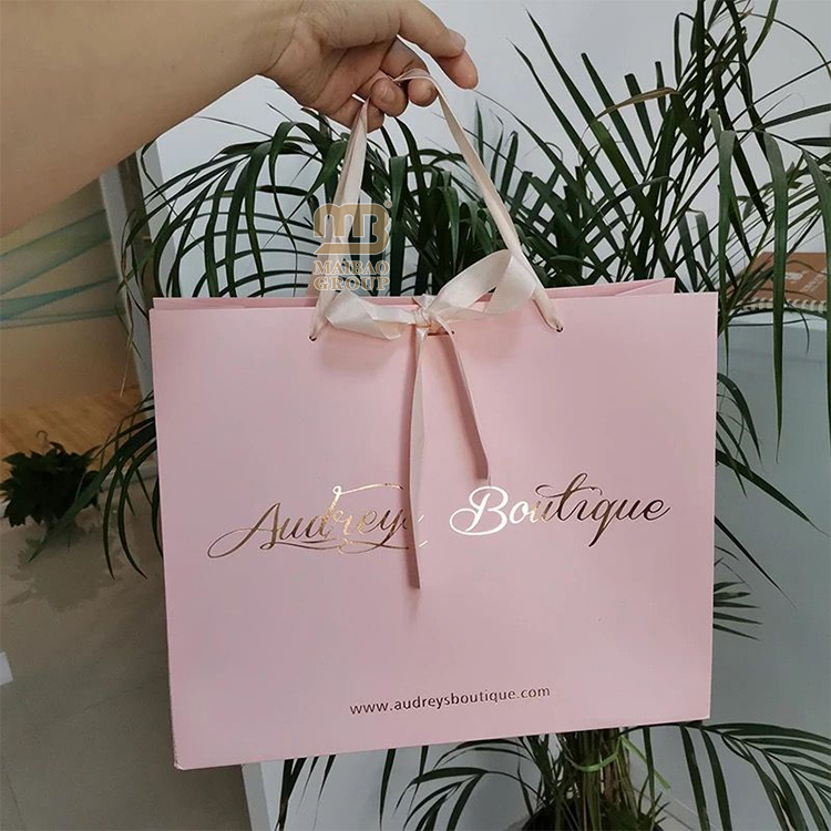 bolsa de papel pequeña