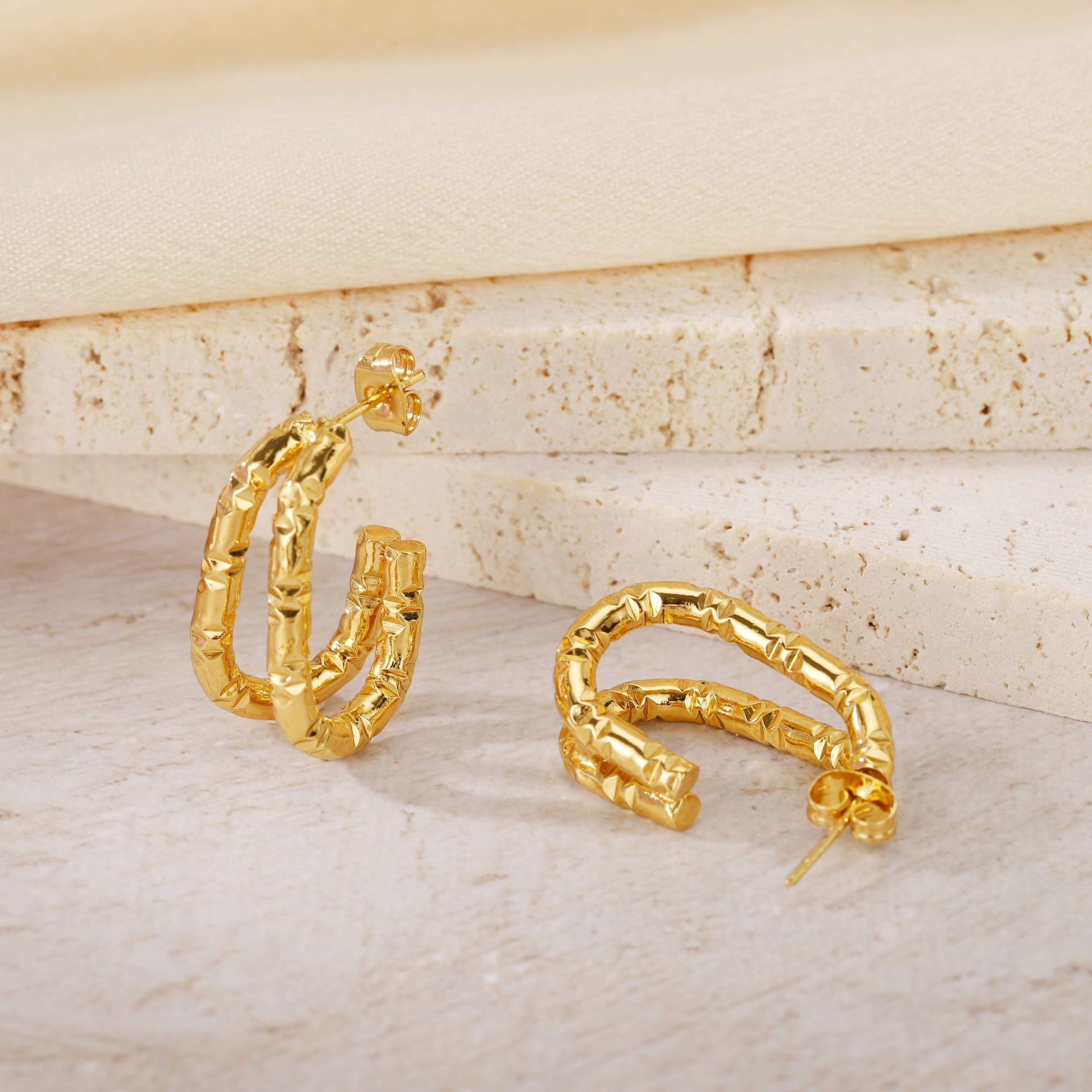 PJER220Gold25mm