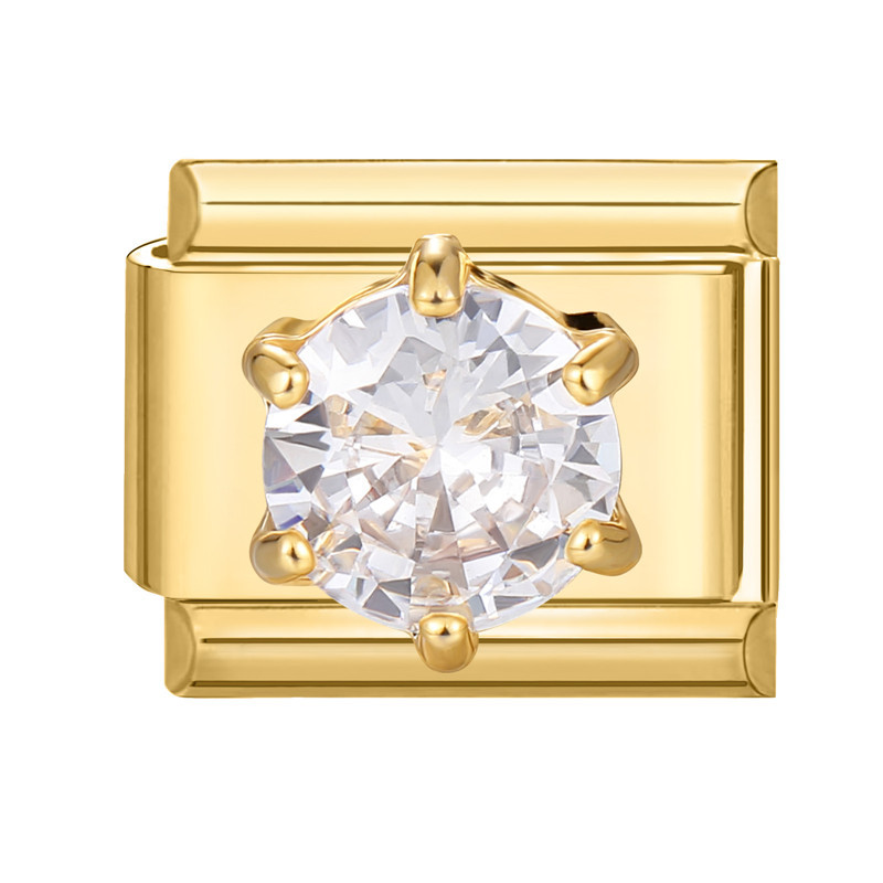 White round diamond on gold
