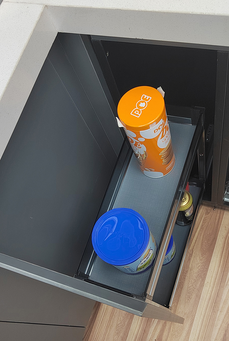 Popular Multi-functional Pull Out Soft Closing Kitchen Cabinet Accessories Drawer Seasoning Basket