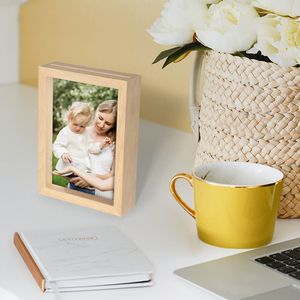 Photo <strong>Frames</strong> Suitable for Wall/Tabletop <strong>Display</strong>, <strong>Customized</strong> Solid Wood Photo <strong>Frames</strong> in Various Sizes, Black and White <strong>Frames</strong>. - Product Image 4
