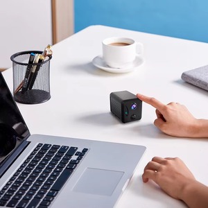 Sistema de CCTV de seguridad para el hogar 4G WiFi HD con batería de larga duración Mini cámara para monitoreo del hogar Función de Audio bidireccional - Product Image 3