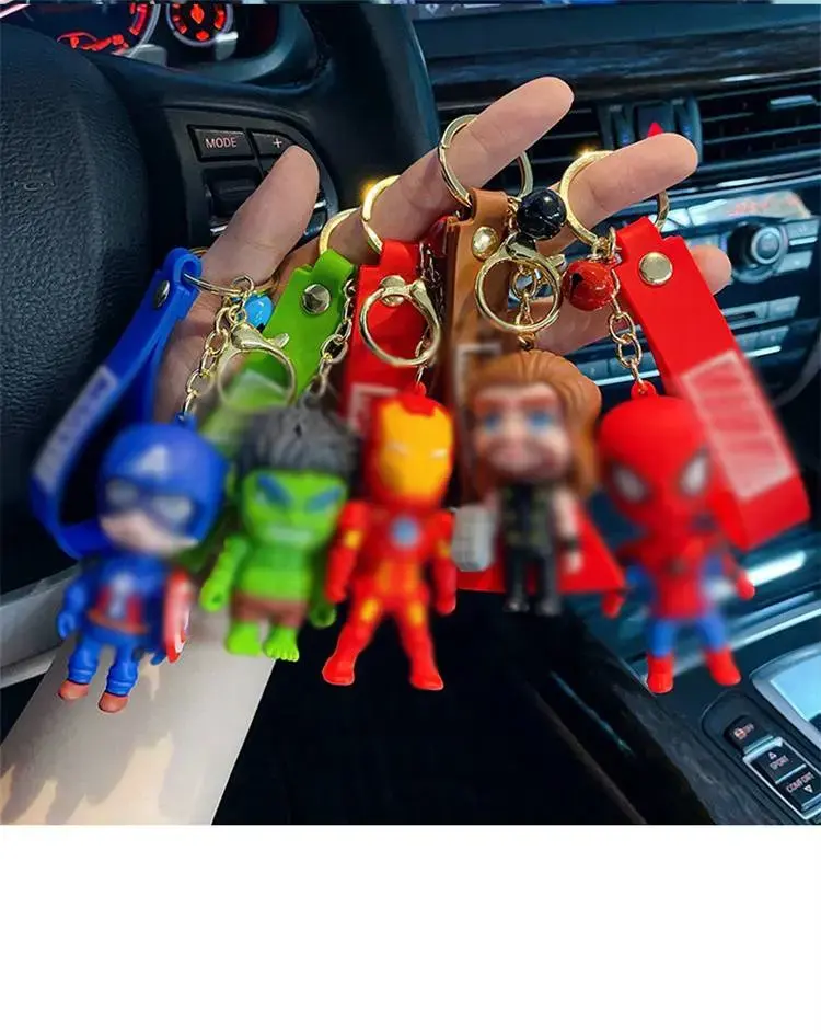 Chaveiros personalizados para bonecos de anime, chaveiro de super-heróis América América, pingente com chave de carro, chaveiro Marvel Avenged