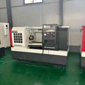 Venta caliente CK6140 Torno horizontal CNC multifuncional Y C Axis Cama plana Sistema de control GSK Buena calidad para servicio pesado - Product Image 2