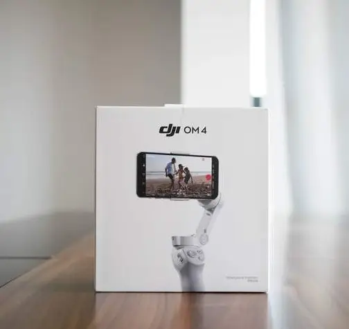 Stokta DJI OM4 DJI Osmo cep 4 akıllı telefon Gimbal sabitleyici hediye