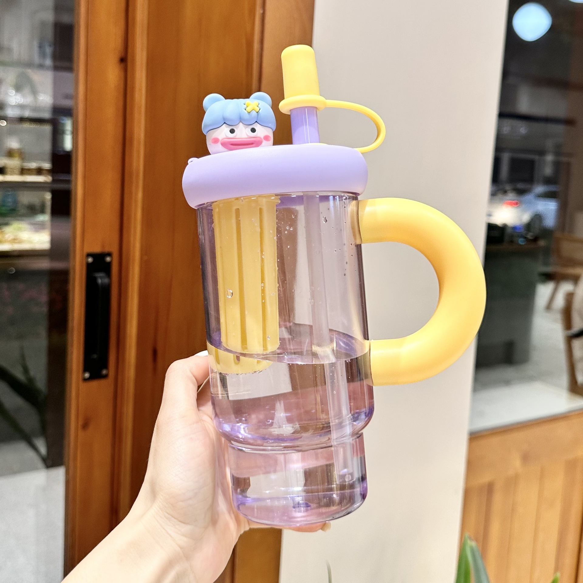 Purple handle is heat resistant