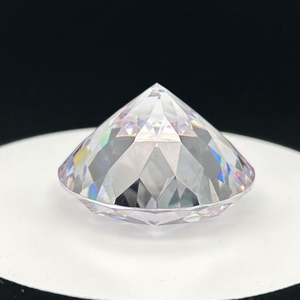 Yeni stil büyük boy 50mm 850 karat 100 Faceted Cut taşlar beyaz kübik zirkonya taş sentetik CZ elmas satışa - Product Image 5