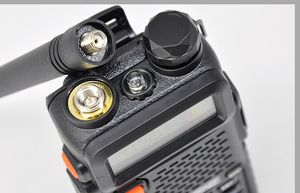 Baofeng-walkie-talkie práctico, certificado CE FCC, 128 canales, transceptor de doble banda, uv-5r - Product Image 4