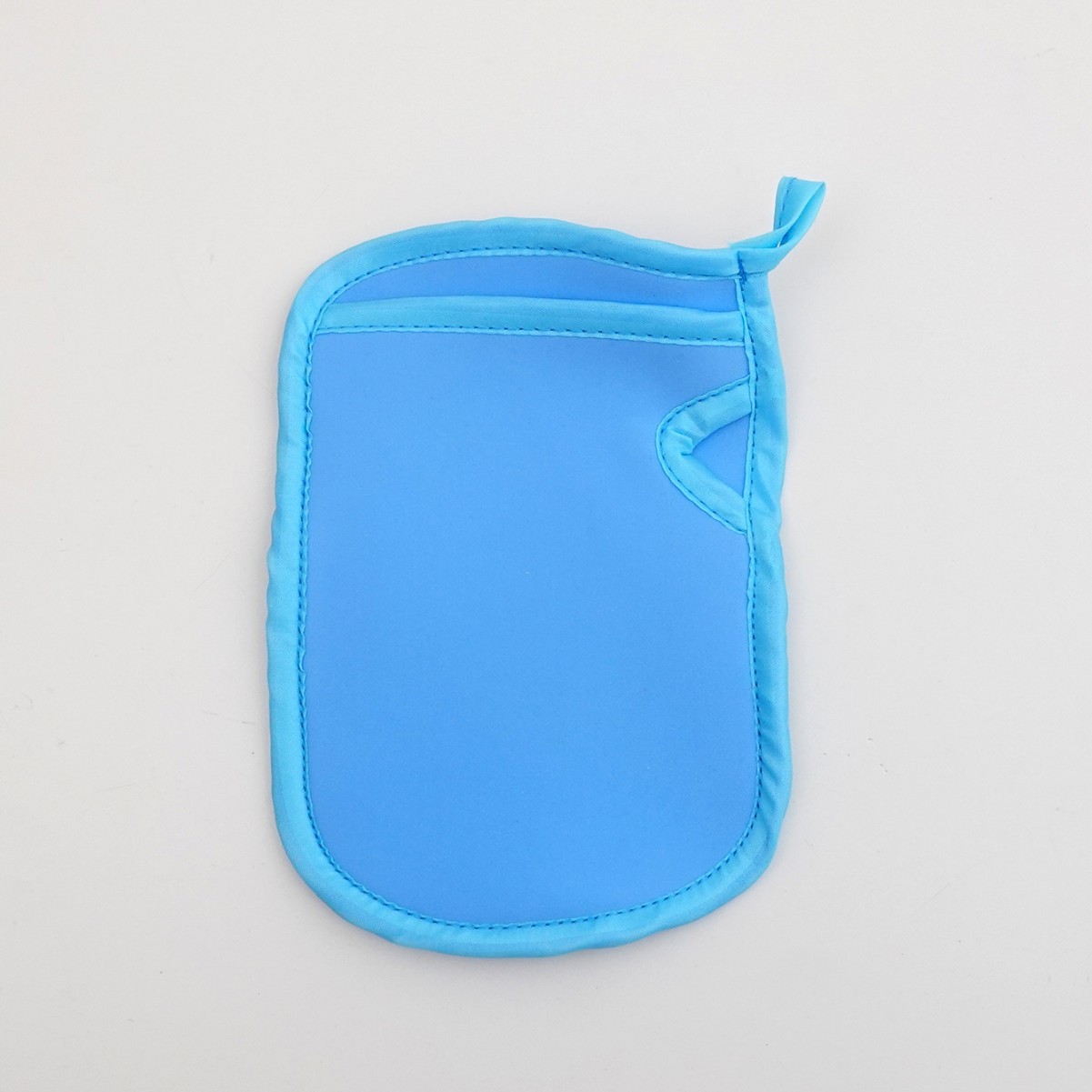 Blue sponge bath towel