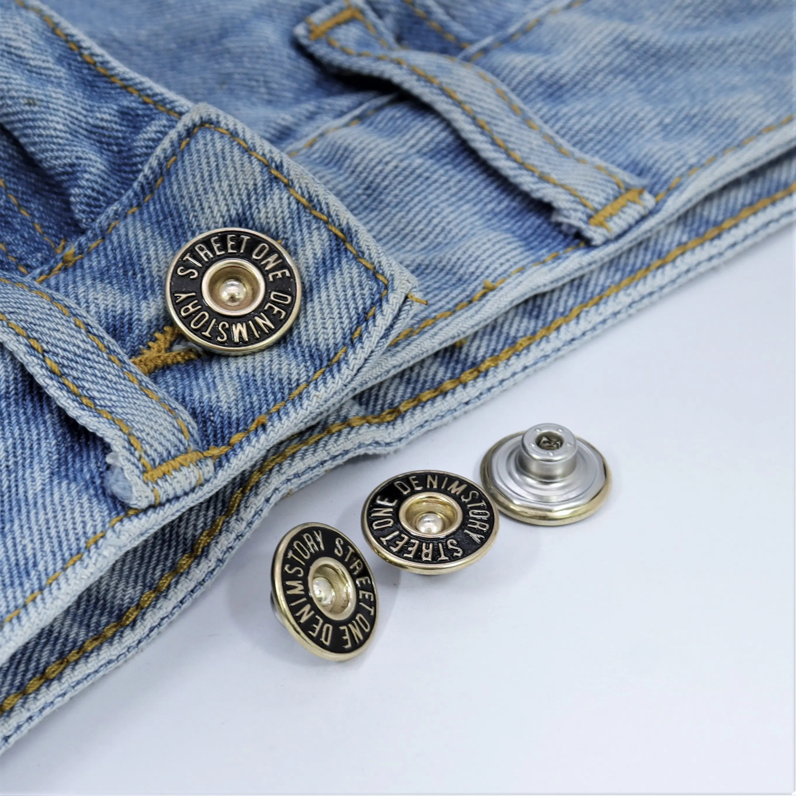 Promocional atacado venda quente eletroplaca roupa botão de metal personalizado ouro pressão para baixo camisa remover botões jeans