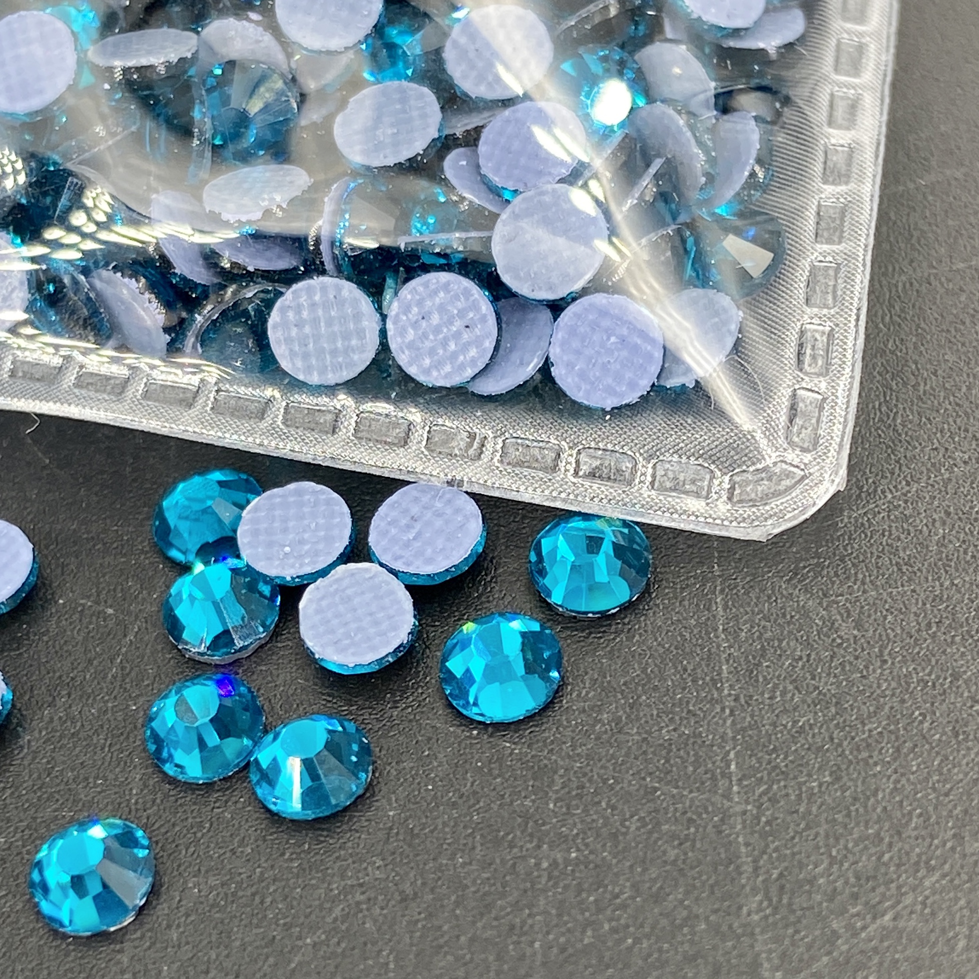 Zircon azul 014