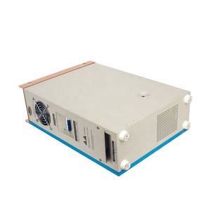 SNAT stellt einen netz unabhängigen 1-kW-Solarwechselrichter mit eingebauten Hybrid-Wechsel richtern mit PWM-Laderegler her - Product Image 6