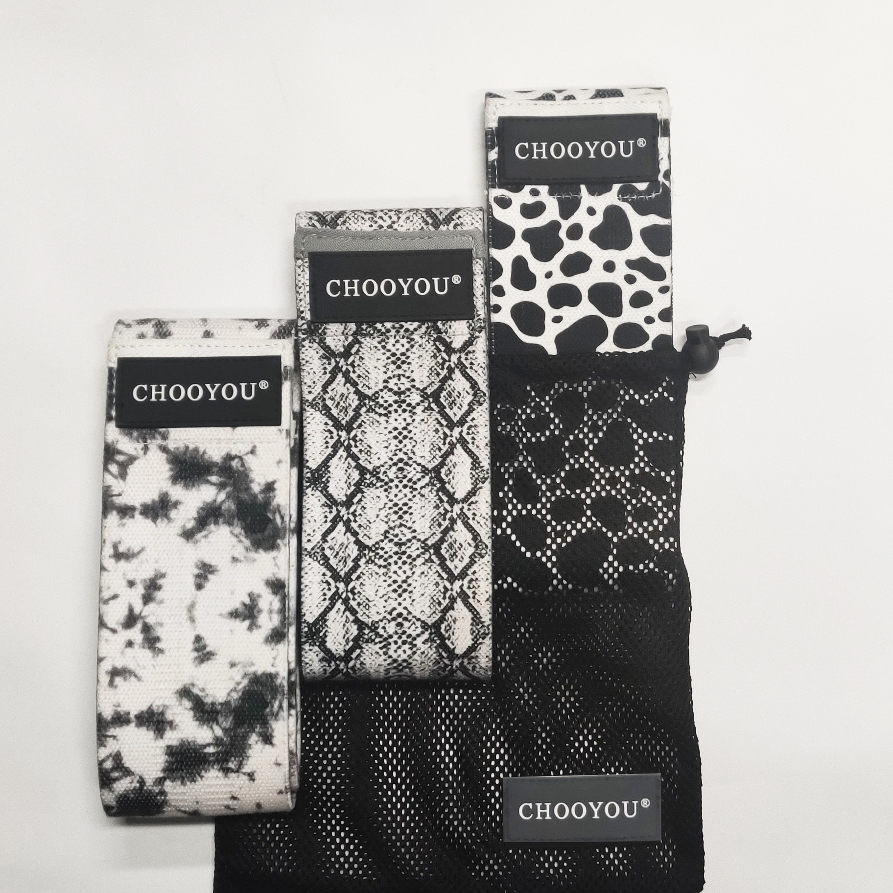 White and black series