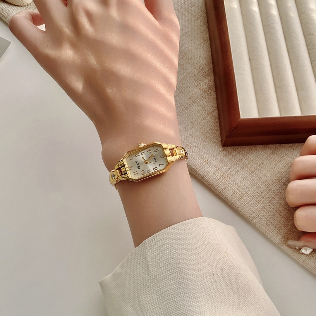Gold style 3