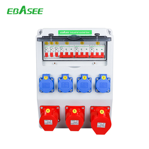 Solartronics Construction Power <strong>Distributor</strong> <strong>Input</strong> 32A - <strong>Output</strong> <strong>4</strong> X 230 V 2 X 400 V 16 a <strong>1</strong> X 400 V 32 a