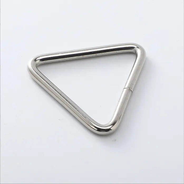 Anneau de boucle en métal en forme de Triangle pour sacs raccords et accessoires de sac en métal anneau de Triangle en fil soudé en acier inoxydable