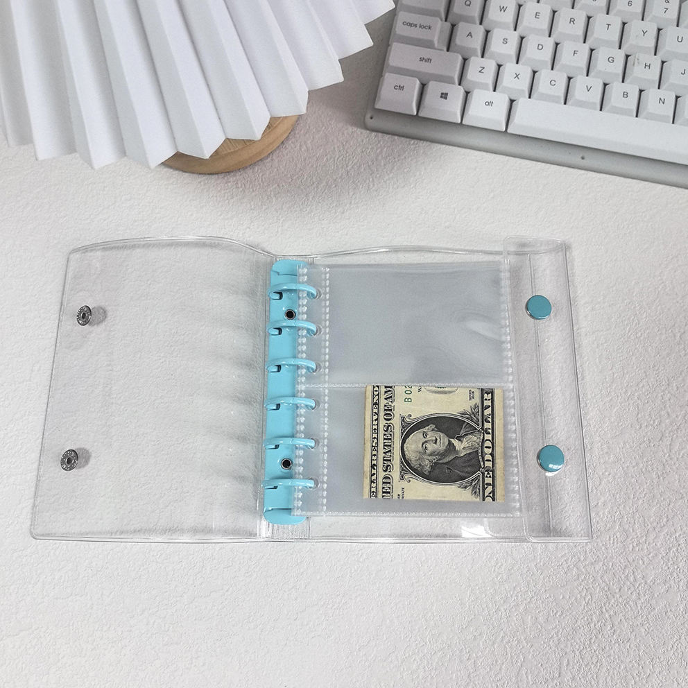 Couverture claire de liant bleu