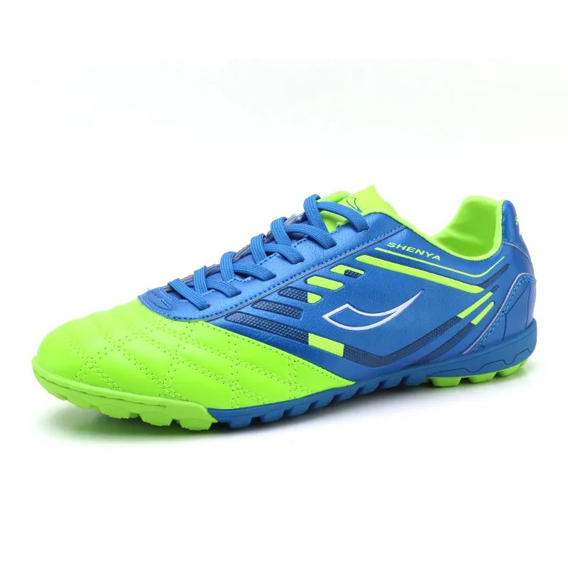 المصانع الصينية بالجملة في الهواء الطلق أحذية رياضية أحذية كرة القدم