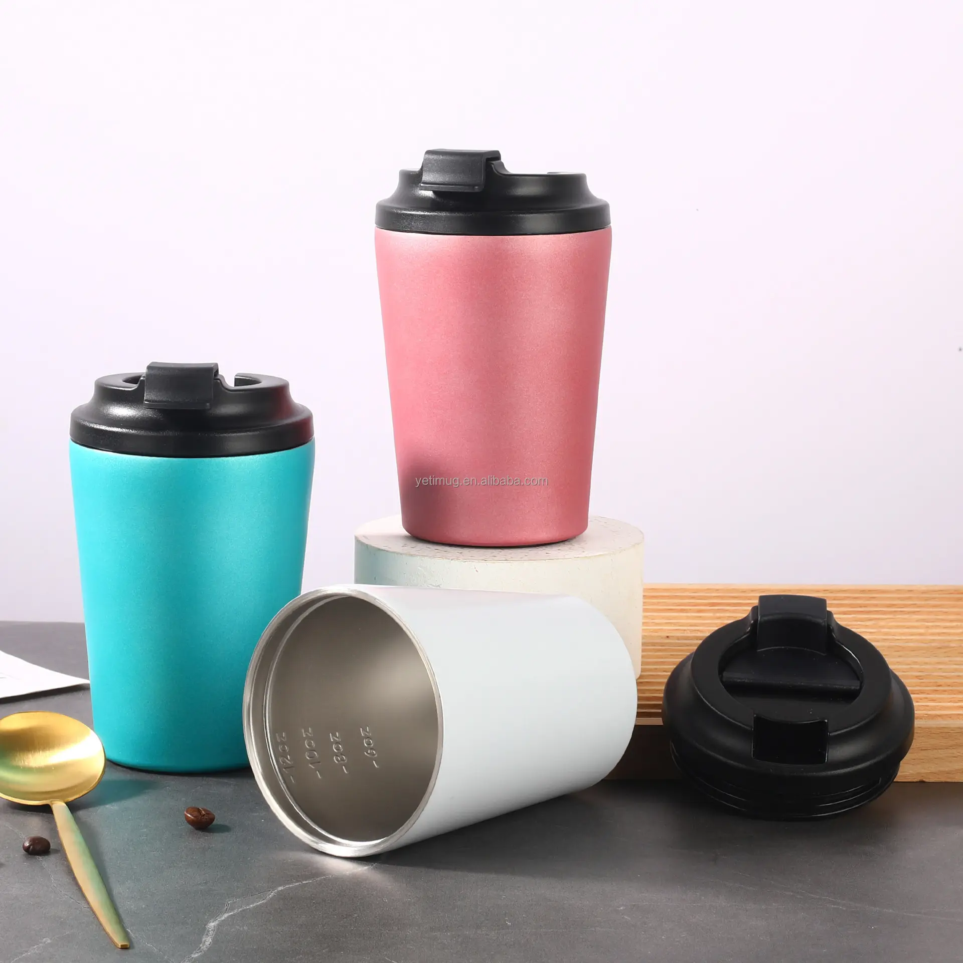 Tasses à café réutilisables de 12 oz en acier inoxydable à double paroi avec couvercle, gobelet à café isolé de voyage de 12 oz recyclable et étanche