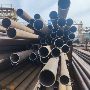 2025 API 5L PSL2 Tubo sin soldadura de acero al carbono negro Tubo de acero soldado con revestimiento API EN Sección cuadrada estándar Servicio cortado a pedido - Product Image 4
