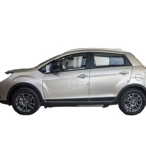 LIVAN X3 PRO <span class=keywords><strong>2025</strong></span> 1.5L CVT新しい車のペトロル安いSUV中国製良い価格LIVAN X3 PRO FWD RIM R16アルジェリア製