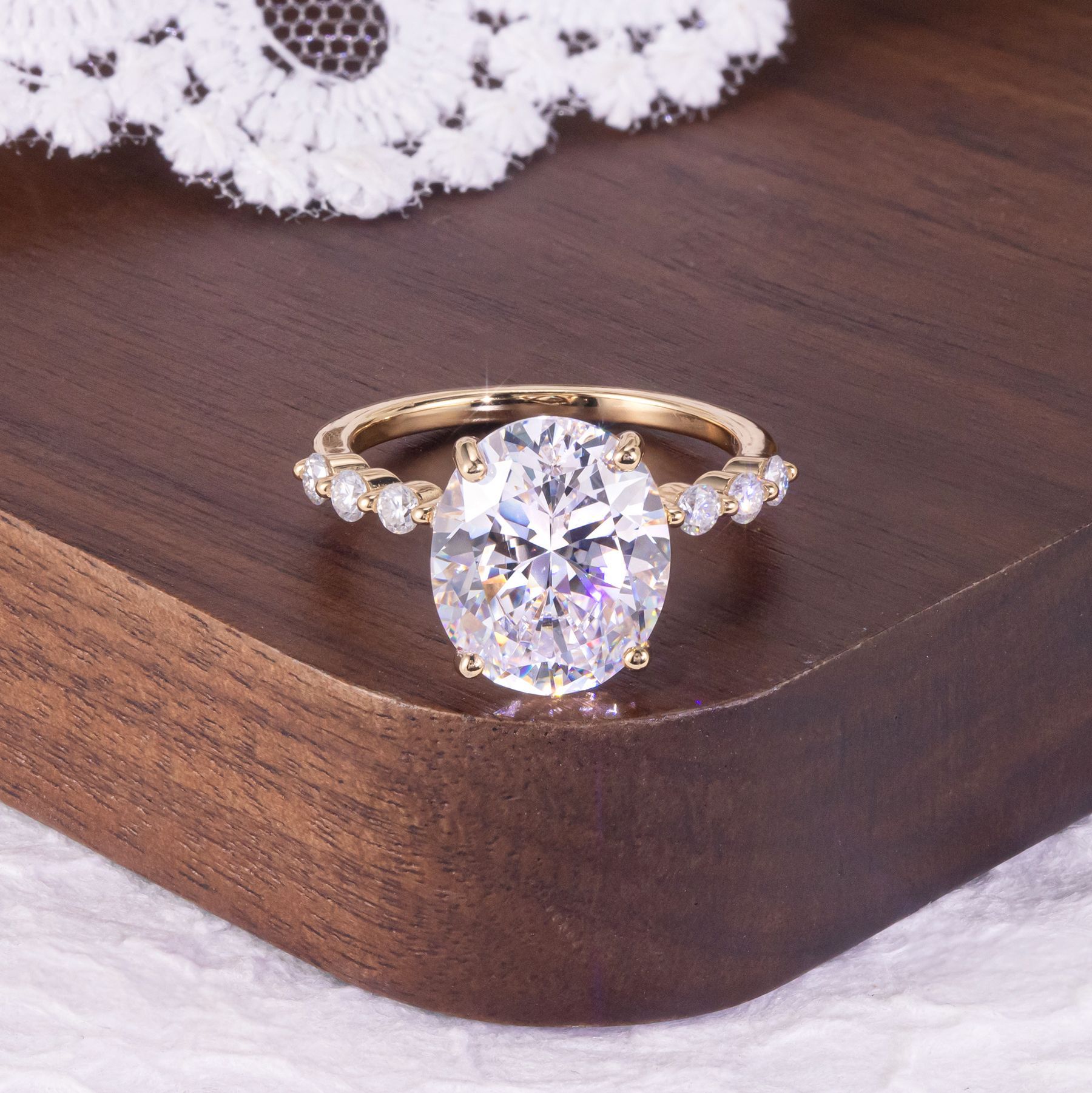 Bague ovale en moissanite 6 carats