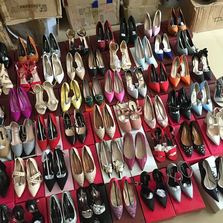 GZY Calcanhar Sapatos Mulheres Low Cut Últimas Botas China Export Guangzhou PU Adulto Sandálias Senhoras Sapatos de Salto Alto Sapatos Femininos 1000 pares