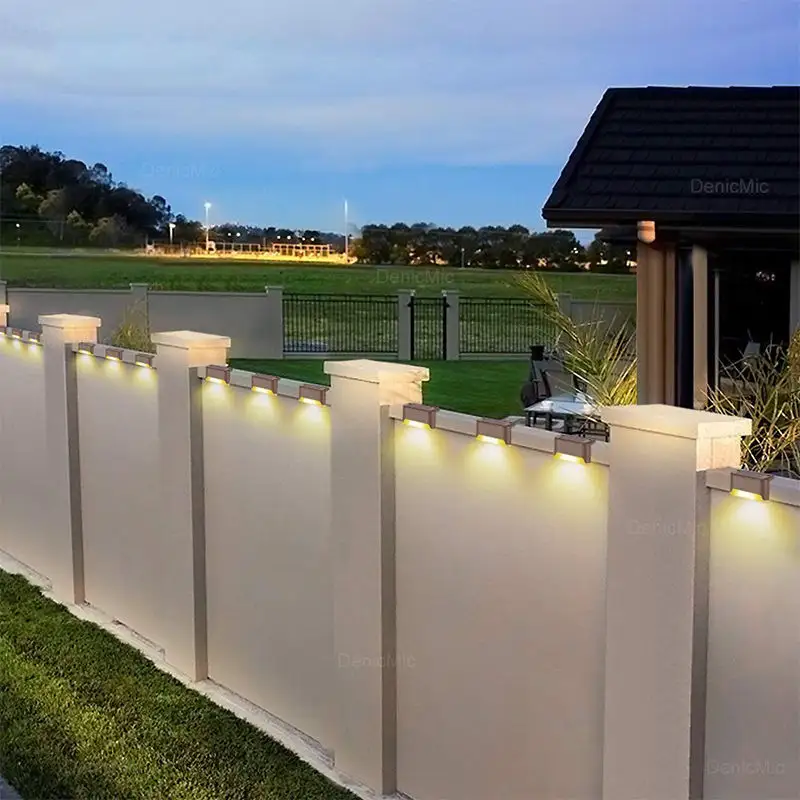 LED giardinaggio pannello solare impermeabile giardino Smart Patio Led lampade da parete luce esterna recinzione Post Led Deck Yard scale Step Light