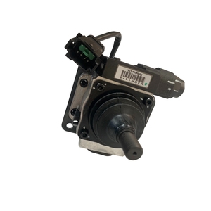 小松D155 D65-15 D85-15 D275-5推土机零件的新正品零件702-16-02290 7021602290钢操纵杆组件